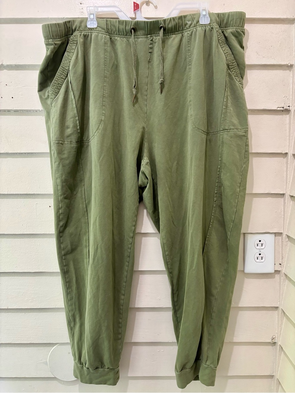 🔥5 for $25🔥 Time & Tru Plus Size Green Elastic Tie Waist Jogger Pants